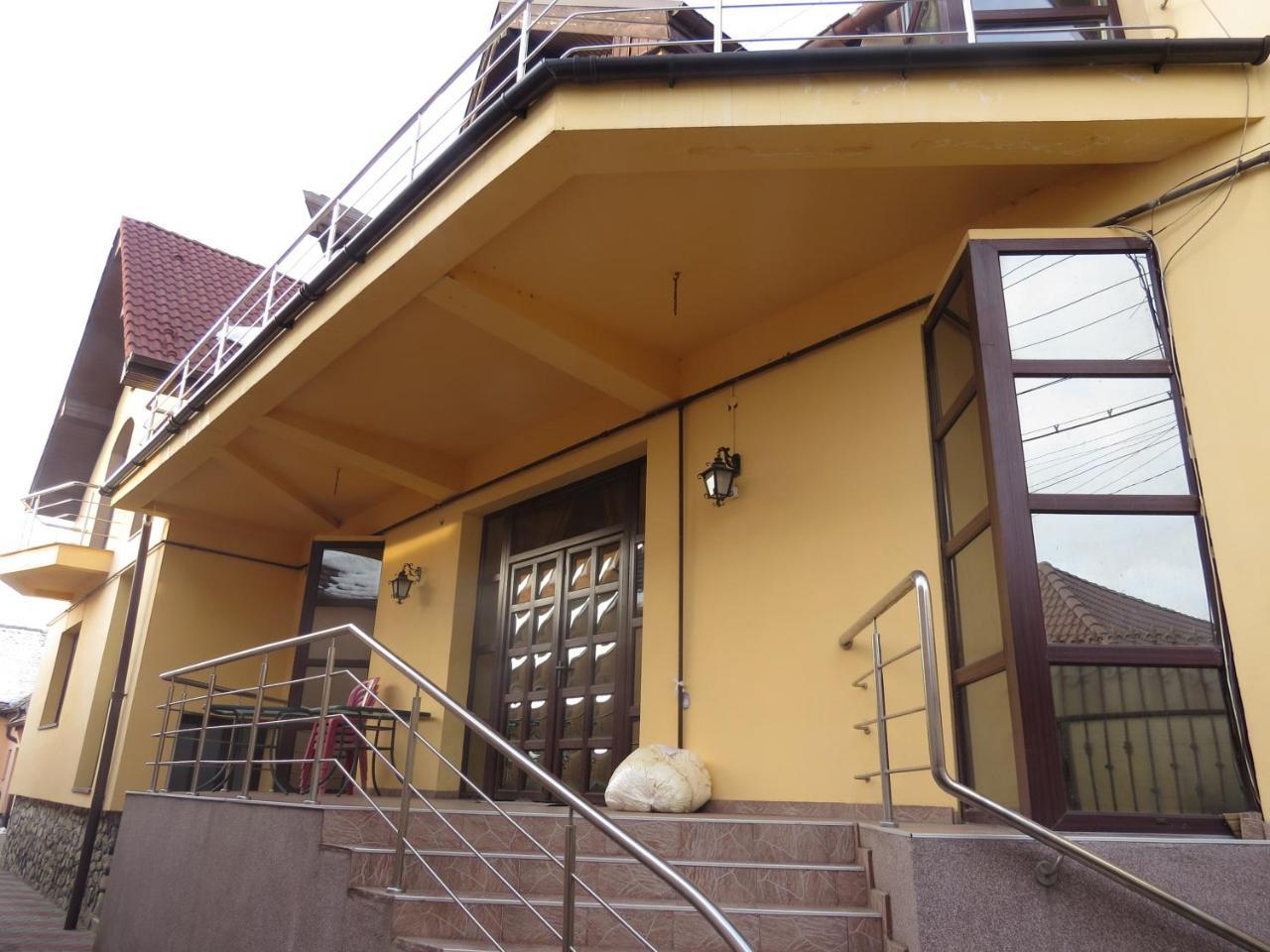 Pensiunea Baroc Sibiu Exterior photo